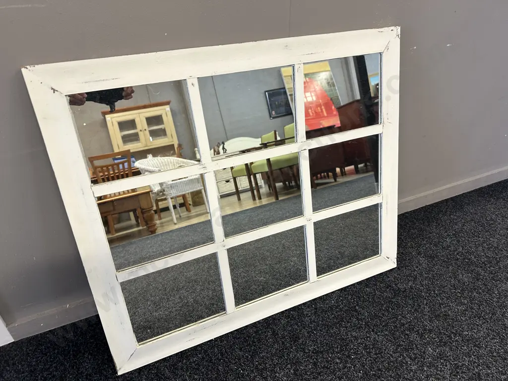 Rectangular Colonial Style Mirror H71,W86cm. Image 1++