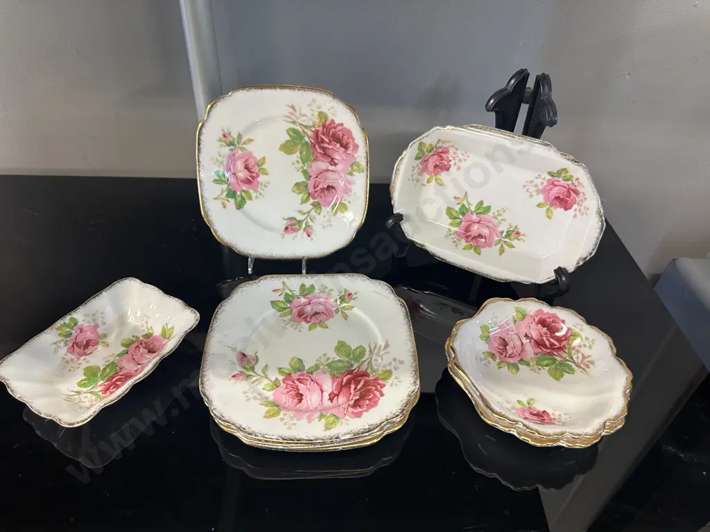 Royal Albert 'American Beauty' China Items Image 1++