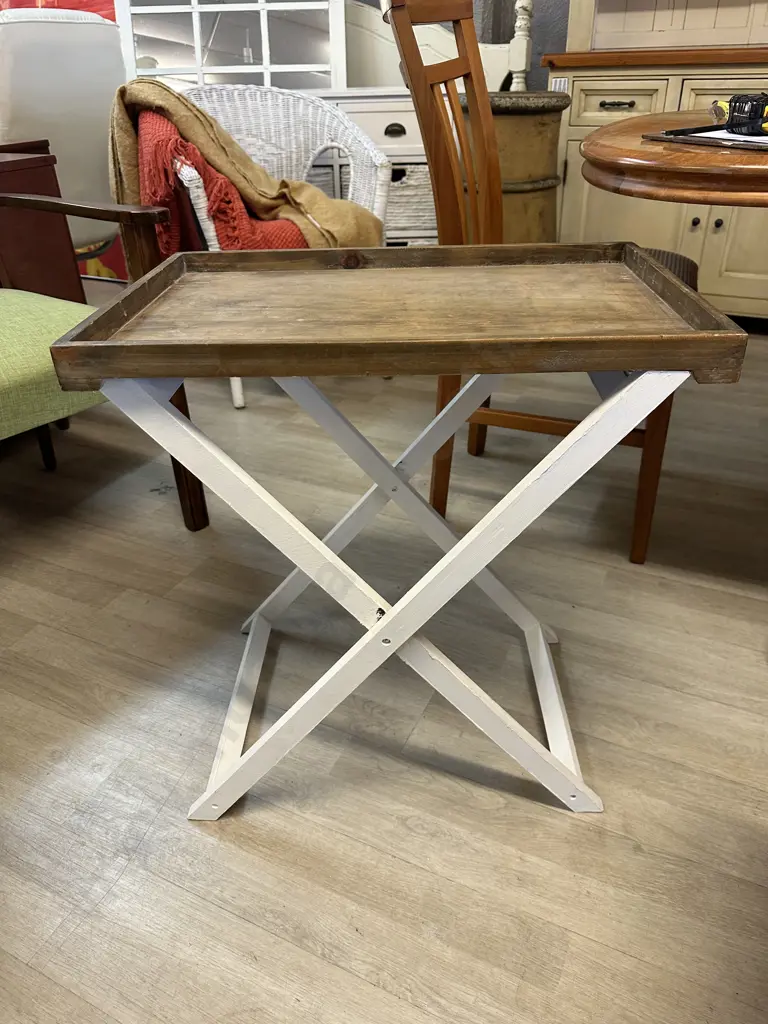 Butlers Tray On Folding Stand Image 1++