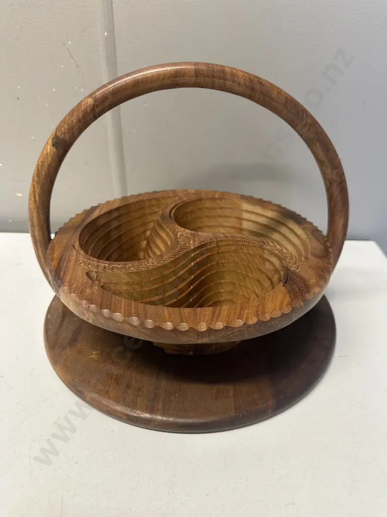 Vintage Wooden Carved Detail Serving/Fruit Bowl Fold Down With Handle Image 1++