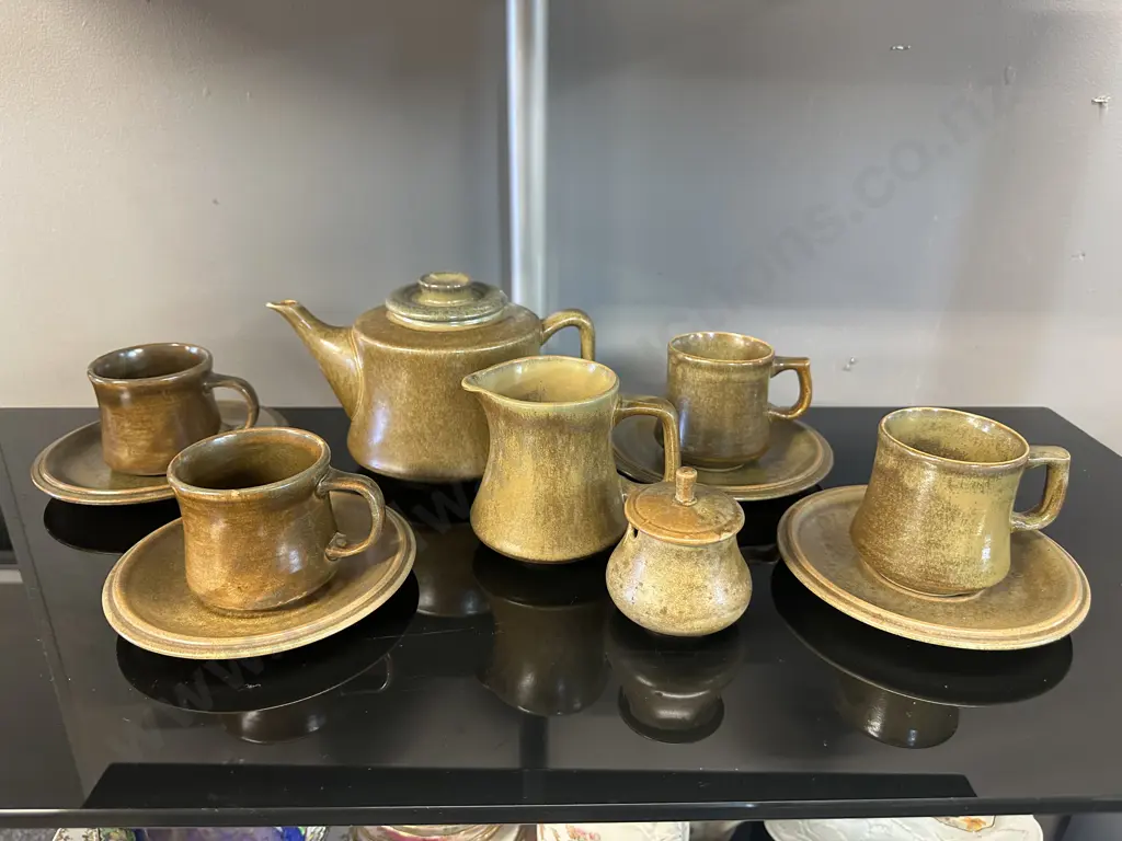 Vintage Temuka Pottery Stoneware Items Including Duos, Teapot With Small Chip On Spout Etc Image 1++