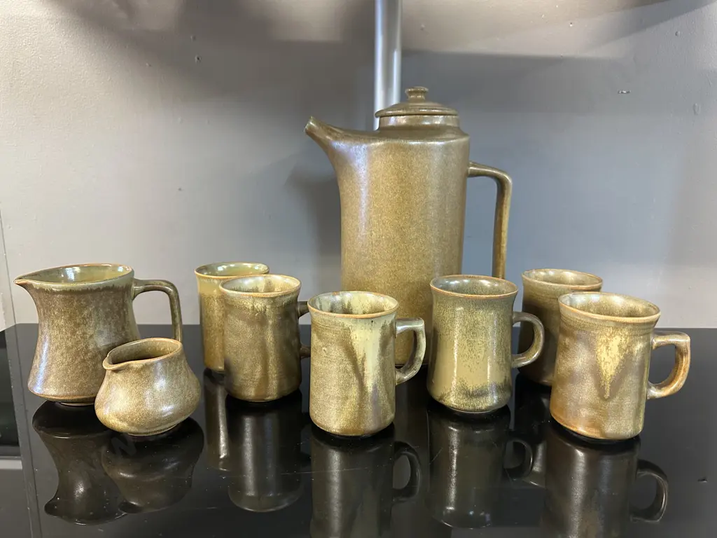 Vintage Temuka Pottery Stoneware Items Including Coffee Pot, Mugs, Creamer Etc Image 1++