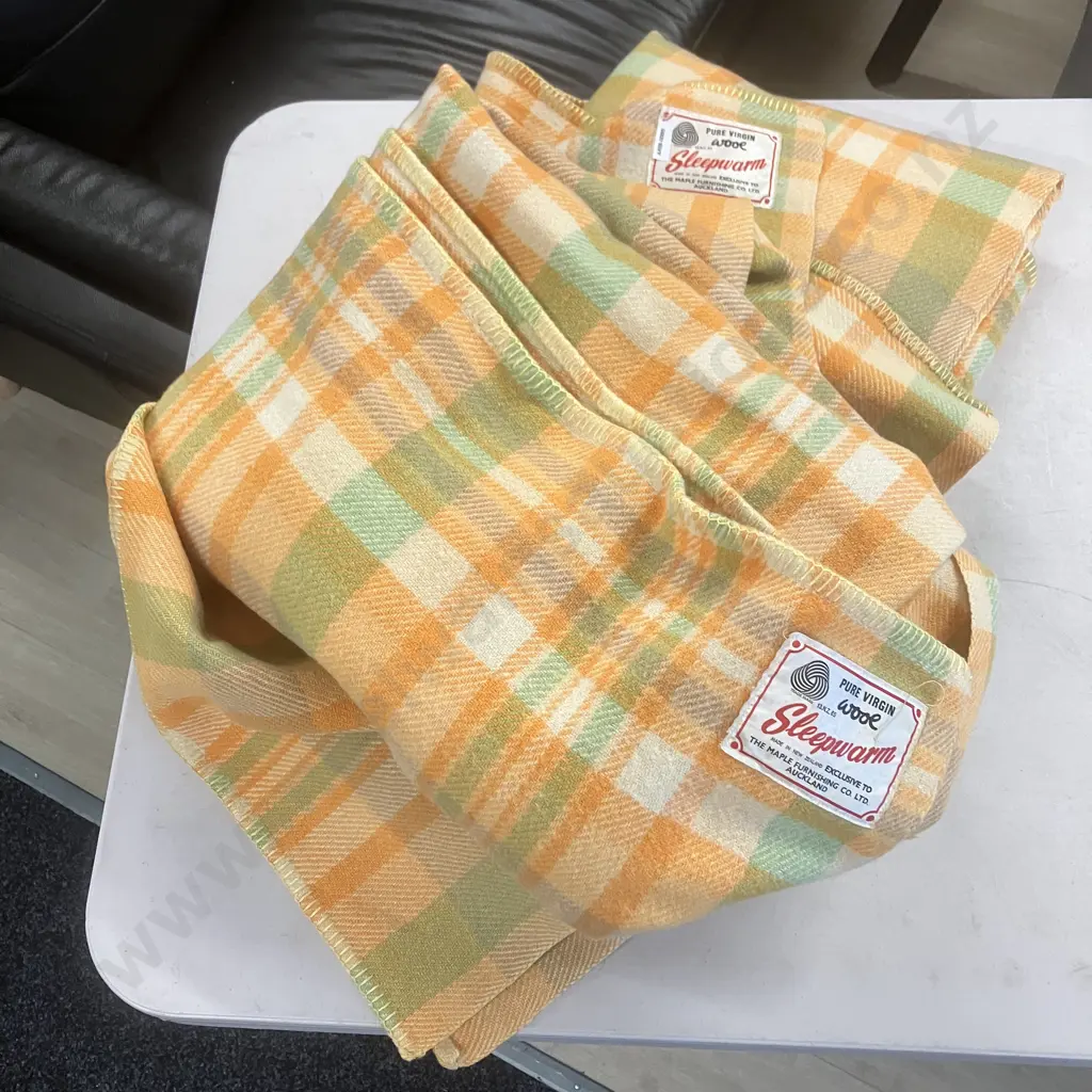 Pair of Vintage Sleepwarm Super King Sized New Zealand Wool Blankets In Orange, Cream & Green Colours. 198 x 227cm Image 1++
