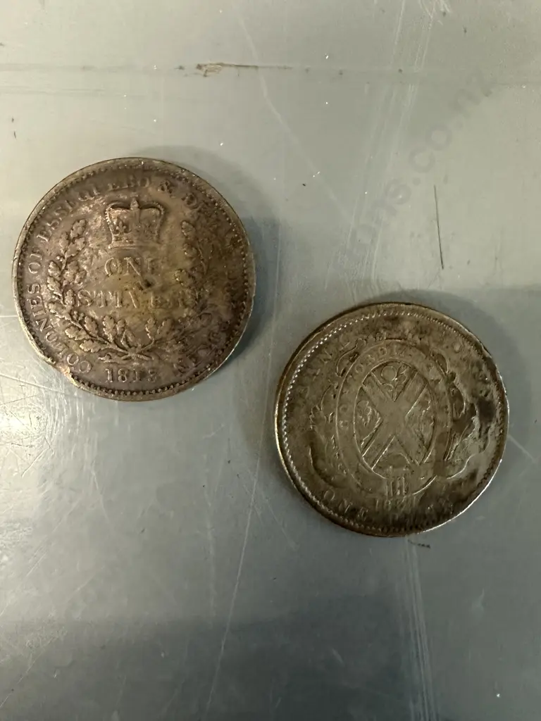 1813 Essequibo & Demerary 1/2 Stiver Token & 1837 Bank Of Canada One Penny Token  Image 1++