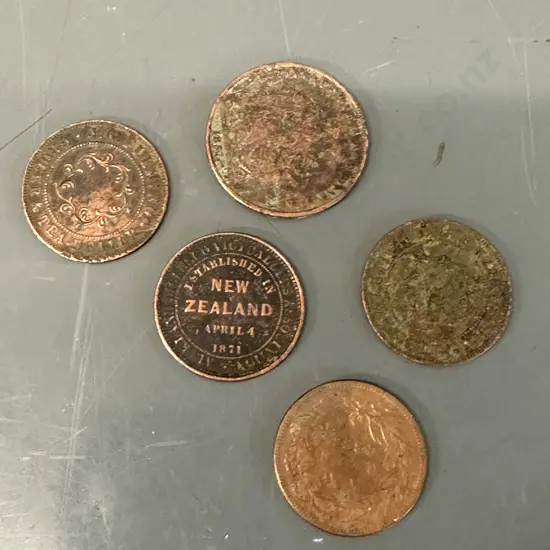 NZ Rare 1871 Auckland Licenced Victuallers Penny Token, 1857 Professor Holloways One Penny Token Etc