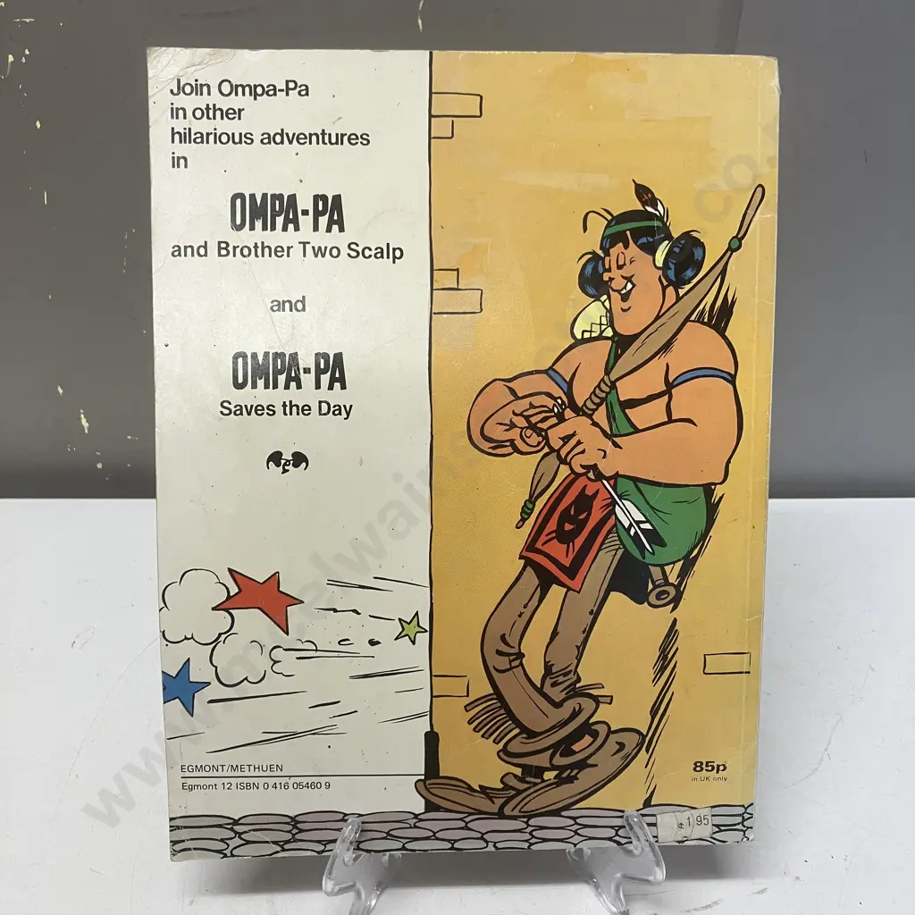 Ompa-Pa and the Pirates - Goscinny & Uderzo, 1977 First English Edition. 32 pages Image 1++