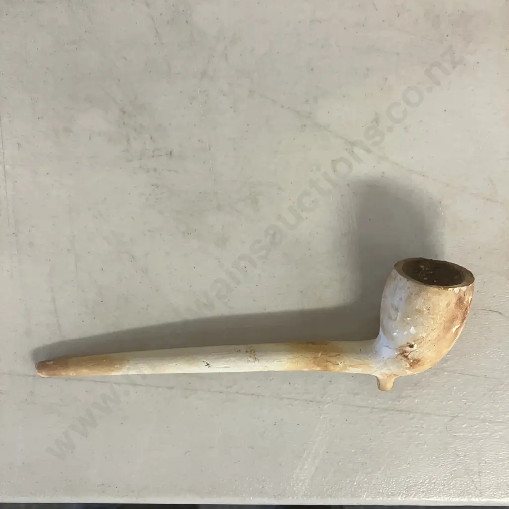 Antique Clay Tobacco Pipe Image 1++