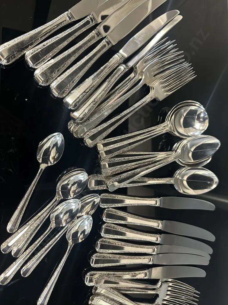 Rodd Nemesia Silver Plated Cutlery Set Image 1++