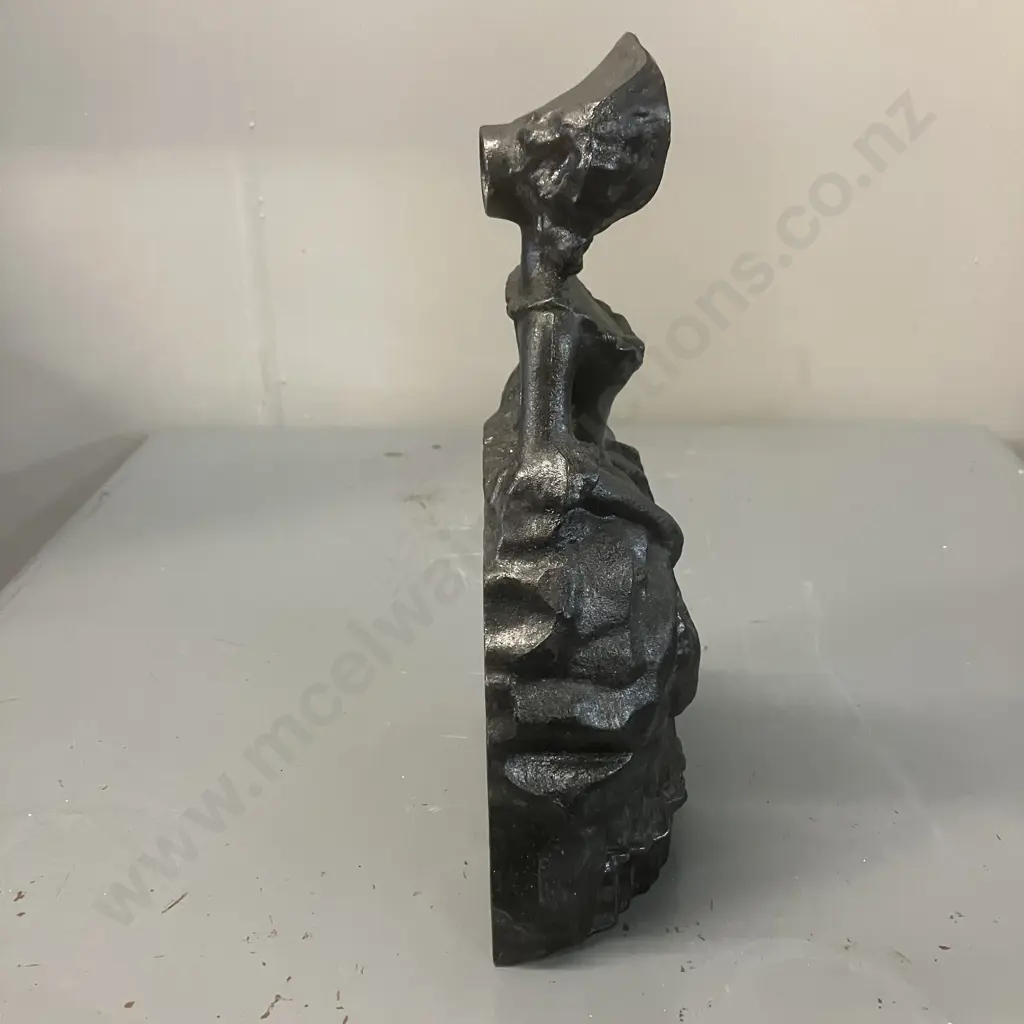 Antique Victorian Lady Cast Iron Door Stop. 26.5 x 16cm Image 1++