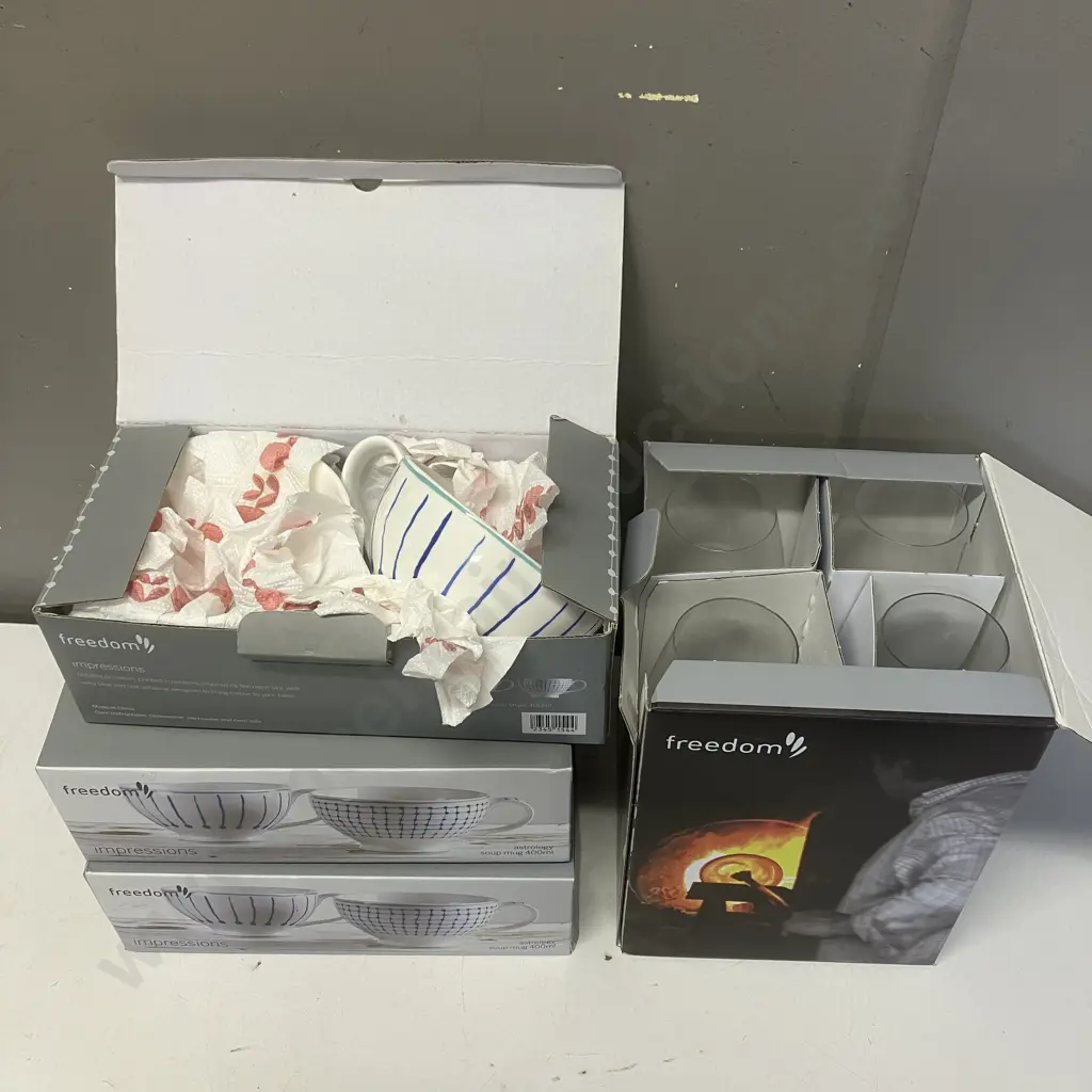 Freedom Set of 4 White Wine Glasses & 6 Soup Mugs Image 1++