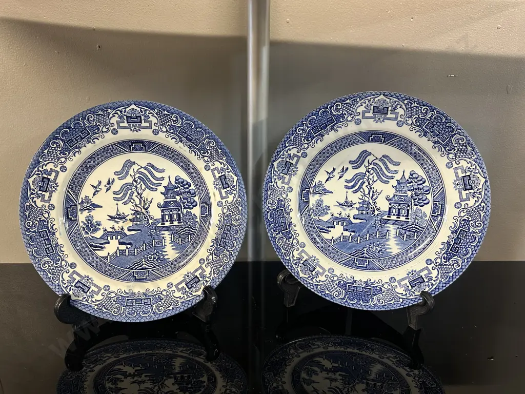 Vintage Blue & White Ironstone Willow Pattern Tea Plate x2 Image 1++
