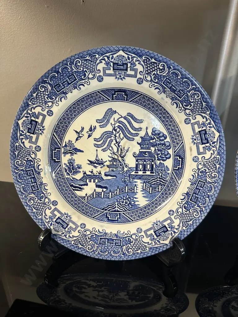 Vintage Blue & White Ironstone Willow Pattern Tea Plate x2 Image 1++