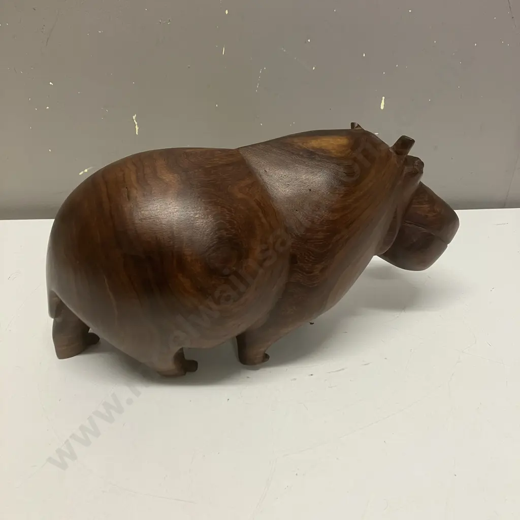 Mid Century Solid African Teak Hand Carved Hippopotamus. 17 x 32cm Image 1++