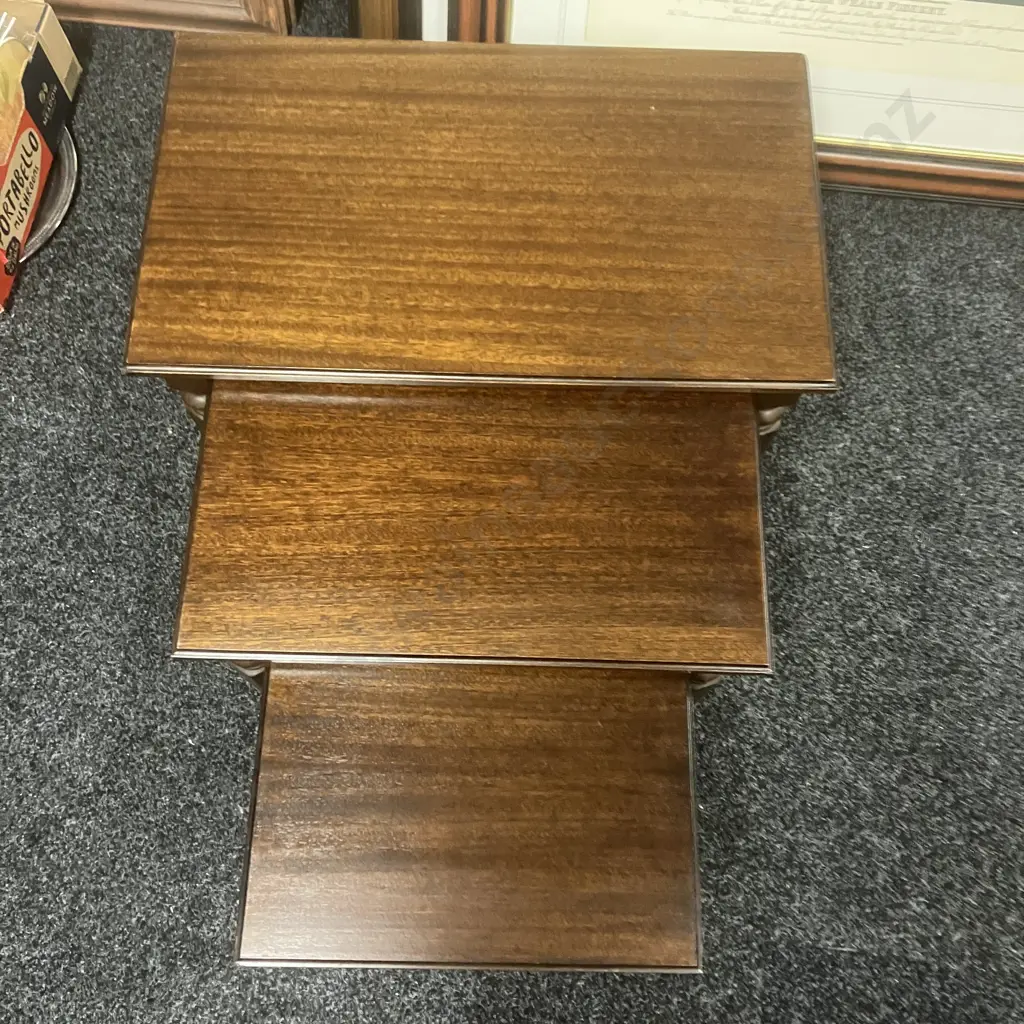 Mahogany Nest of Tables With Hexagonal Fluted Legs Image 1++