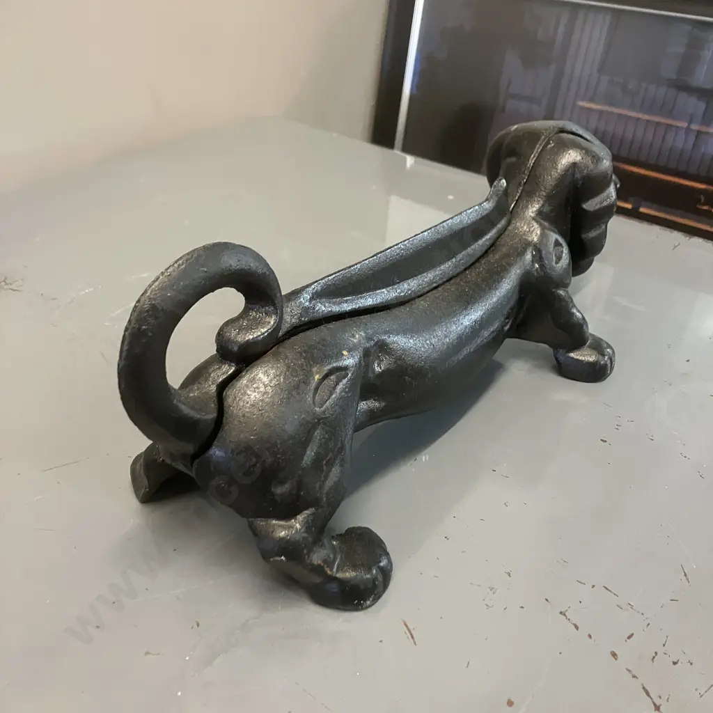 Vintage Dachsund Cast Iron Boot & Shoe Scraper / Door Stop. 13 x 34.5cm Image 1++