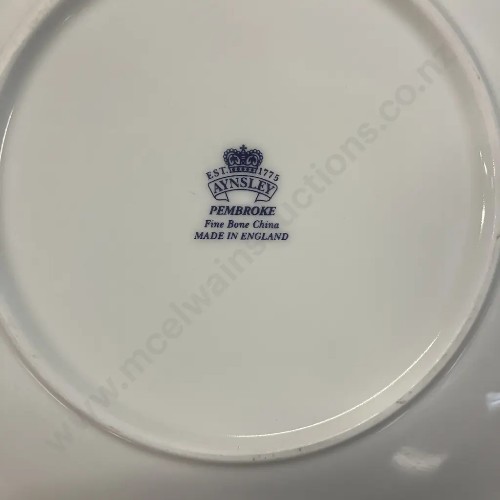 Vintage Aynsley Pembroke Eared Cake Plate. 26.5 x 23.5cm Image 1++