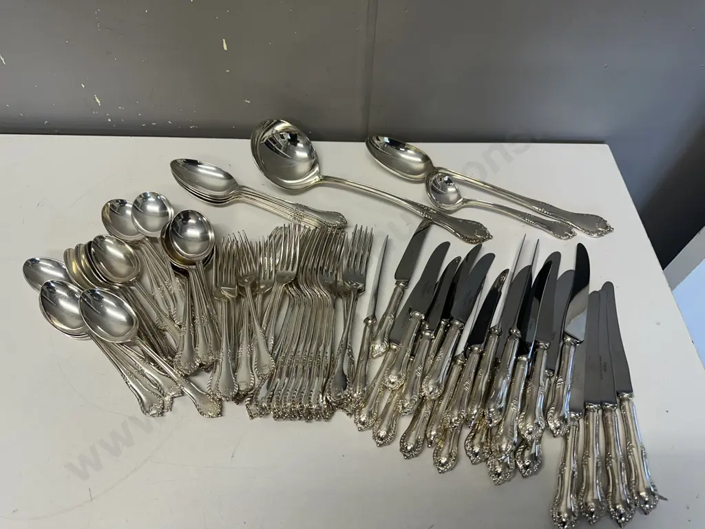 Sheffield James Dixon & Sons 12 Place Setting Cutlery Set Including Ladles Serving Spoons Etc Image 1++