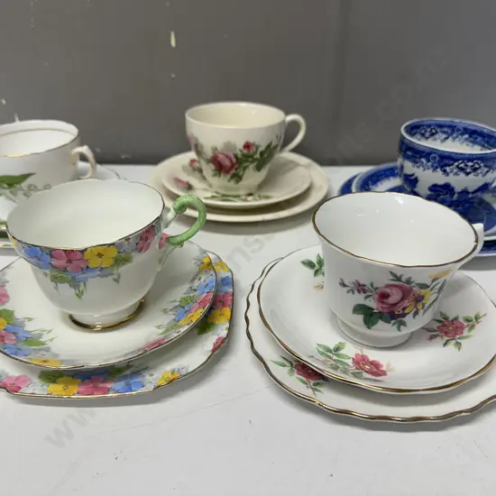 Vintage Trios x5 Including Old Willow, Paragon Etc
