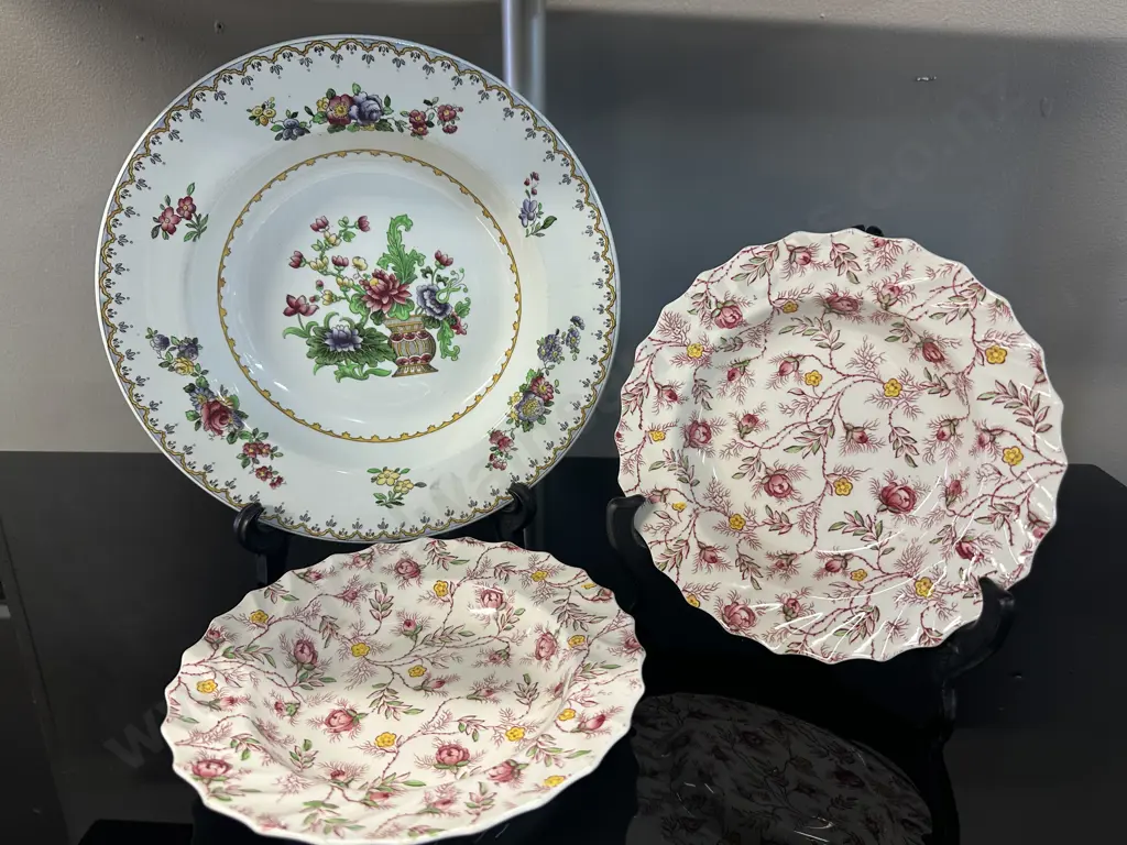 Copeland Rosebud Chintz Bowls x2 & Spode Peplow Bowl Image 1++