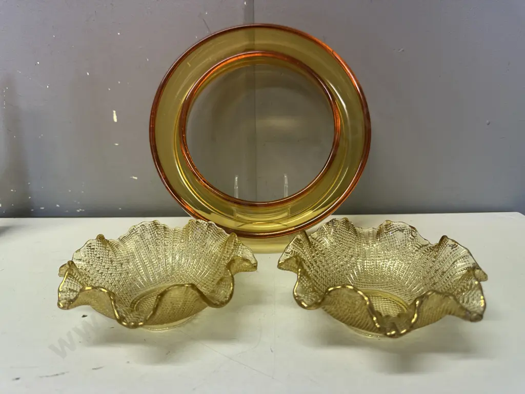 Set Of Two Amber Mid Century Ruffled Waffle Bowl & Amber Glass Posy Ring Image 1++