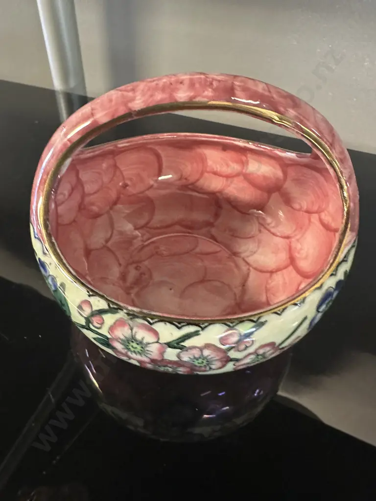 Rare Maling Pink Lustre 'Crocus' Round Fruit Basket C1936 H10cm. Image 1++