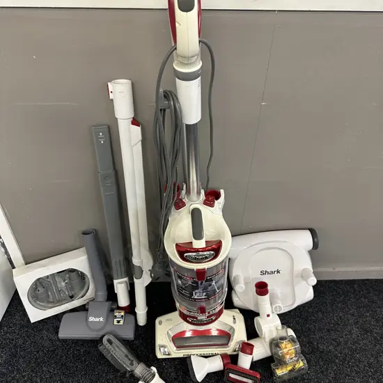 Shark Professional Rotator Vaccum & Accessories Model NV500NZ