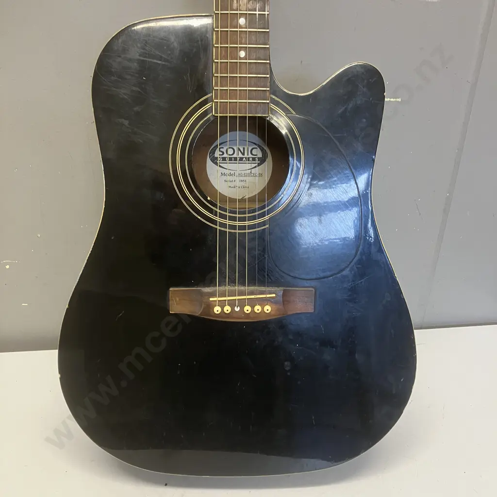Black Sonic Acoustic Guitar Model JAG-6200CLQ-BK Image 1++
