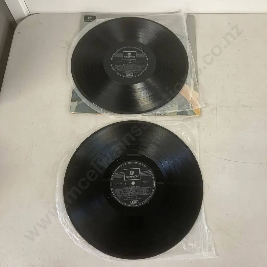 The Beatles – Rock ‘N’ Roll Music, (2LP Vinyl) Parlophone Records (1976)  PCSP 719 Image 1++