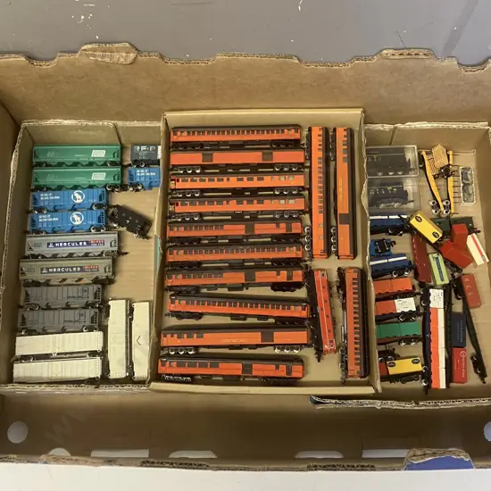 Box Lot Assorted Model Trains & Rolling Stock