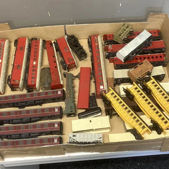 Box Lot Assorted Model Railway Trains Parts & Rolling Stock