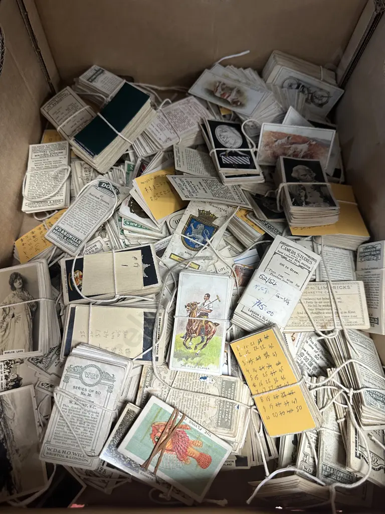 Selection Of Cigarette Cards Box Lot Image 1++