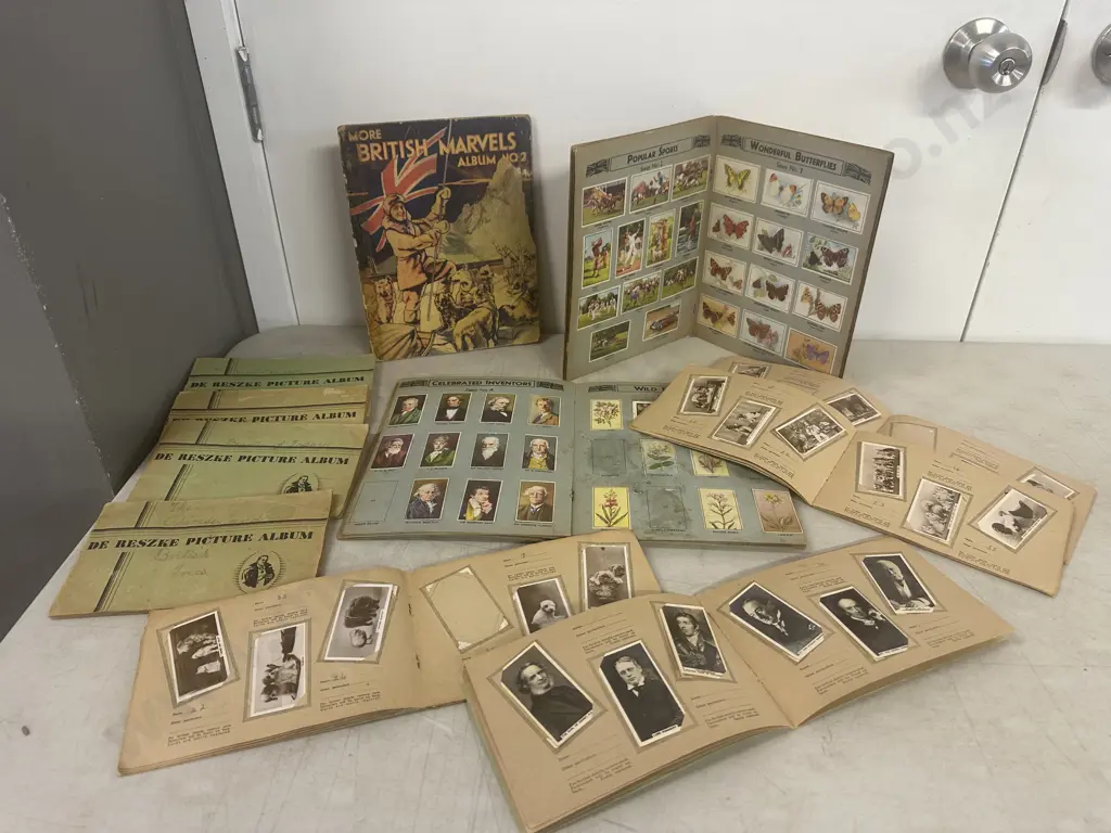 Selection Of More British Marvels Albums & De Reszke Picture Albums Including Cards Image 1++