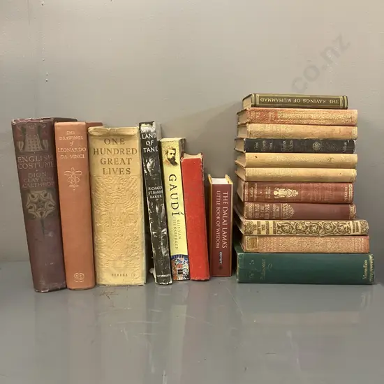 ONE HUNDRED GREAT LIVES 1948 Hardback, Odhams Press, The Drawings Of Leonardo Da Vinci  (1952)