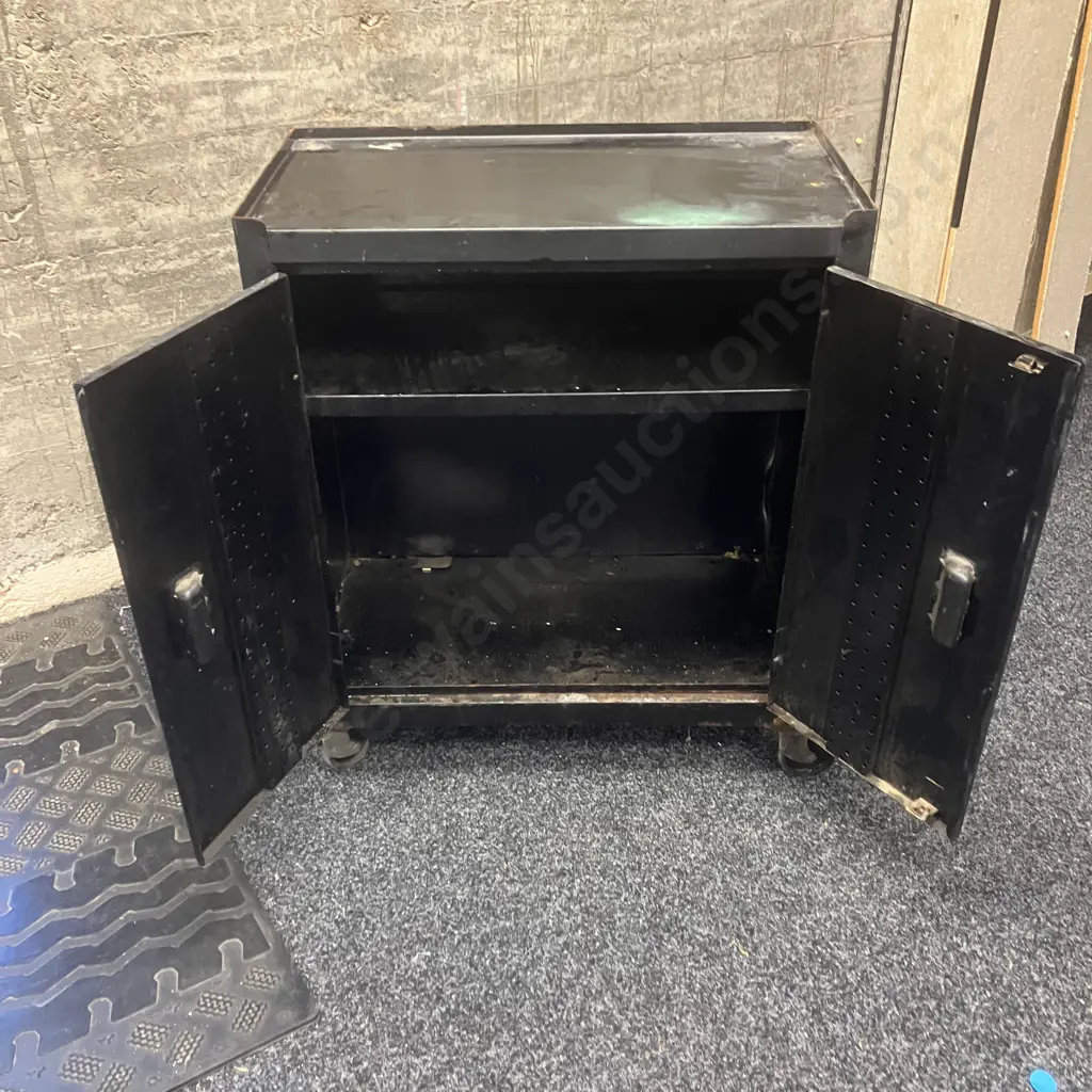 Black Metal 2 Door Rolling Tool Chest Image 1++