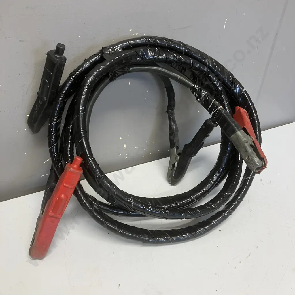 Heavy Duty Jumper Leads Image 1++