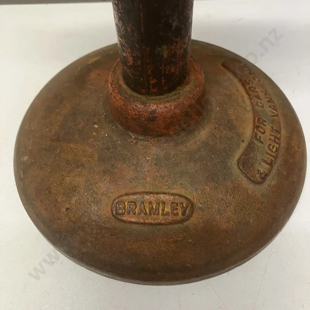 Pair Of Vintage Bramley 30CWT Axle Stands Image 1++