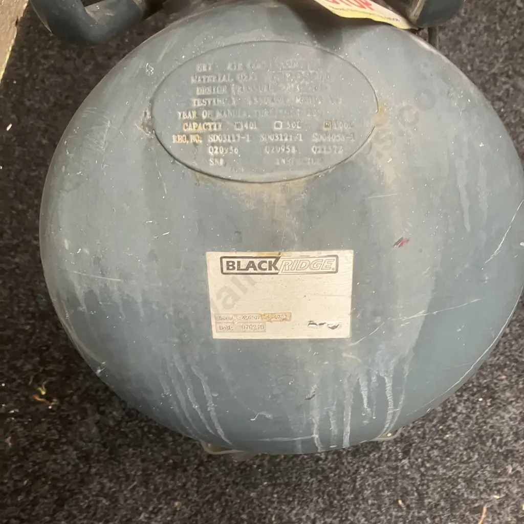 Blackridge BRC-112 Air Compressor Image 1++