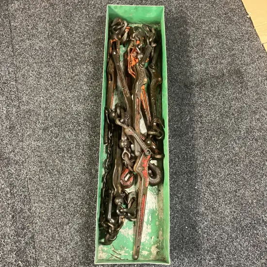 Lot of Chain Binders