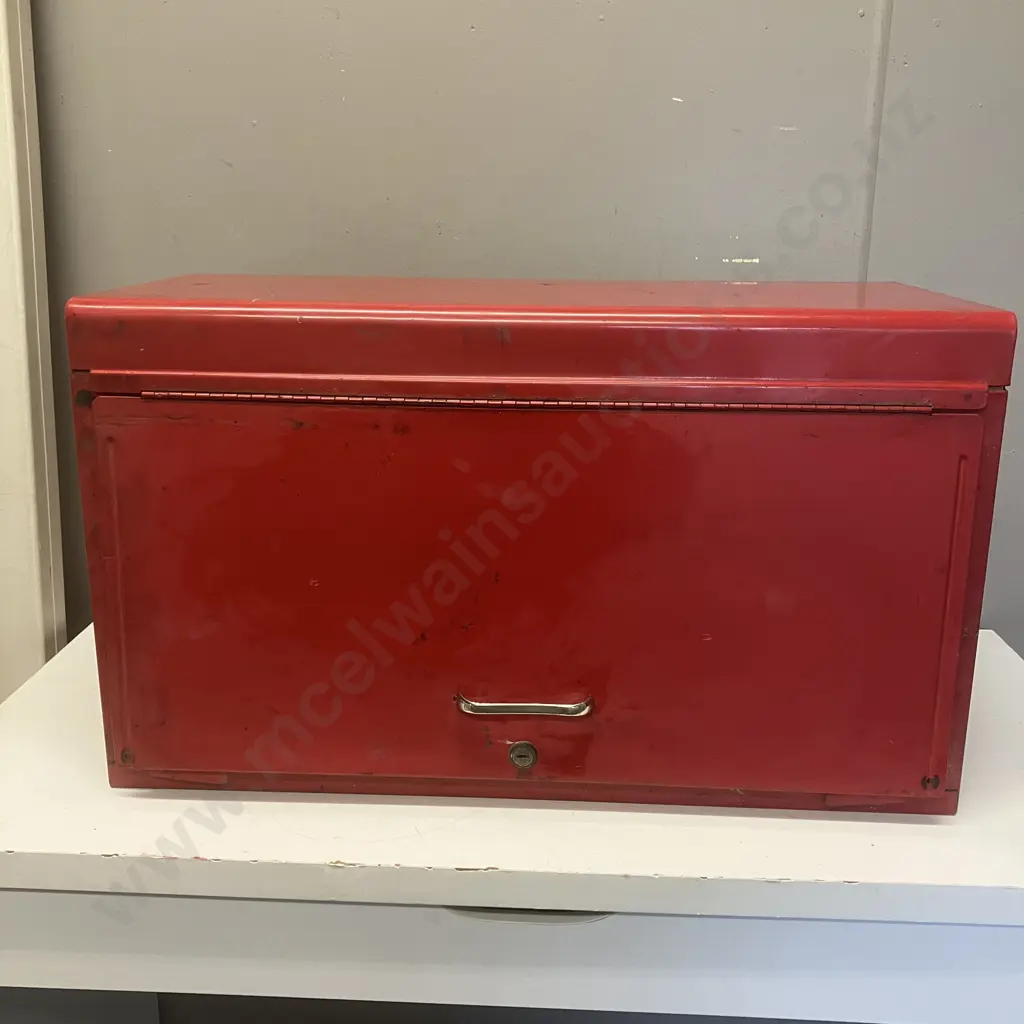 Red Steel 6 Drawer Tool Chest Full Of Tools Image 1++