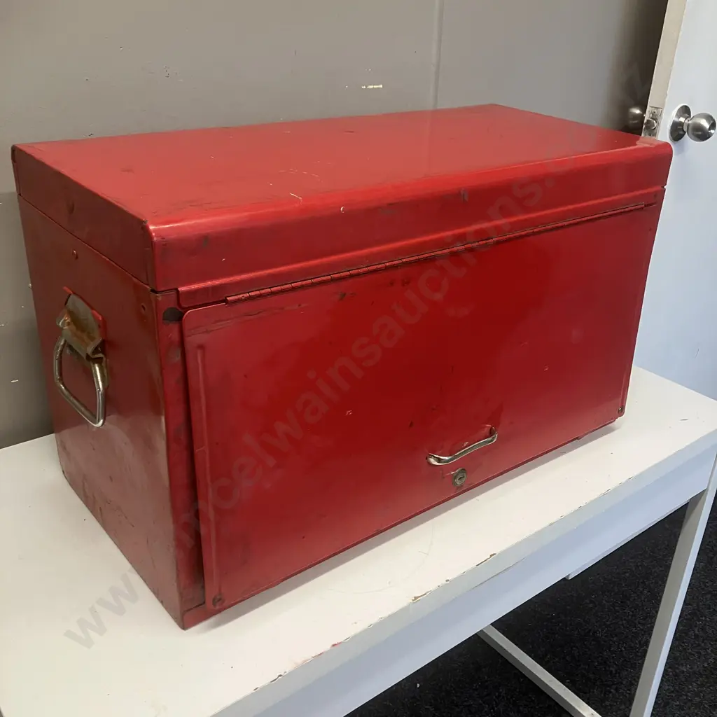 Red Steel 6 Drawer Tool Chest Full Of Tools Image 1++