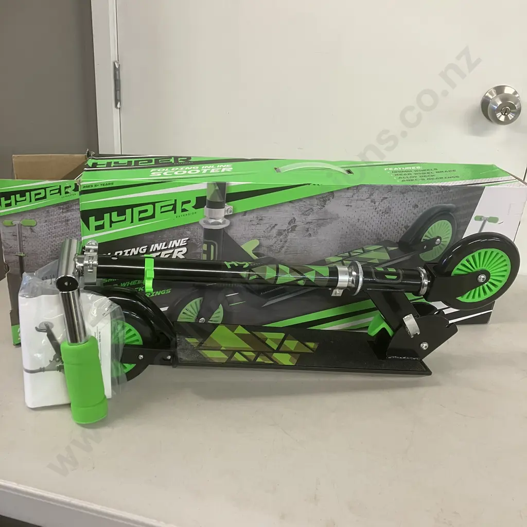 New Hyper Extension Folding Inline Scooter, Alloy 34cm, Green Image 1++