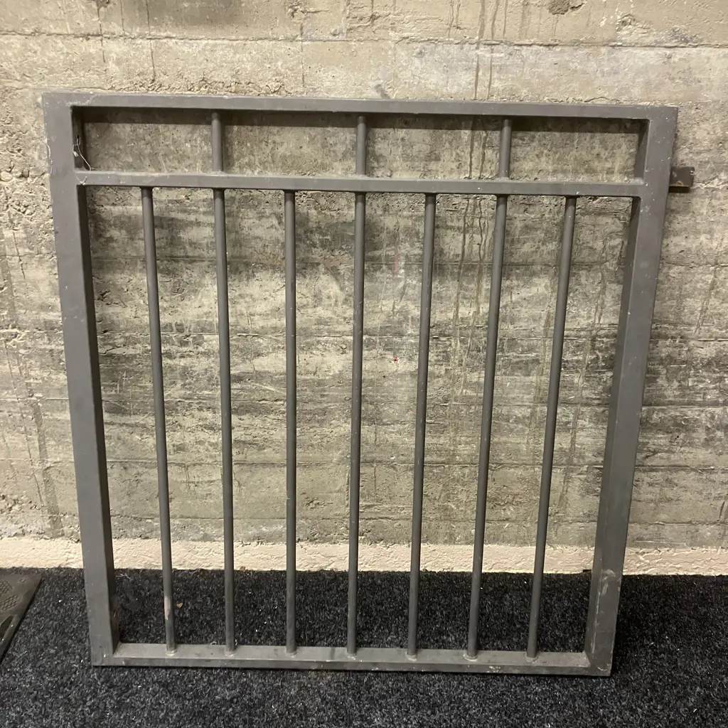 Pair of Gates - 107 x 185cm & 95 x 91cm Image 1++