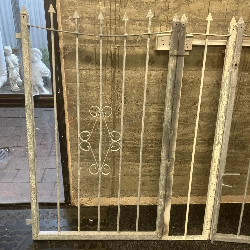 Pair of Steel Driveway Gates With Arrow Finials. 134 x 234cm Image 1++
