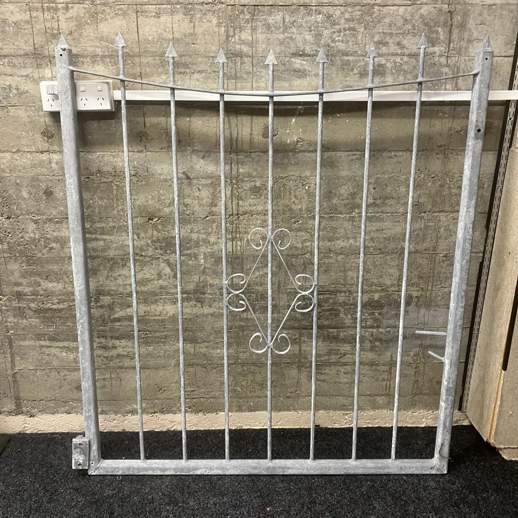 Pair of Steel Driveway Gates With Arrow Finials. 134 x 234cm Image 1++