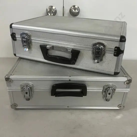 Pair Of Silver Coloured Hardcases