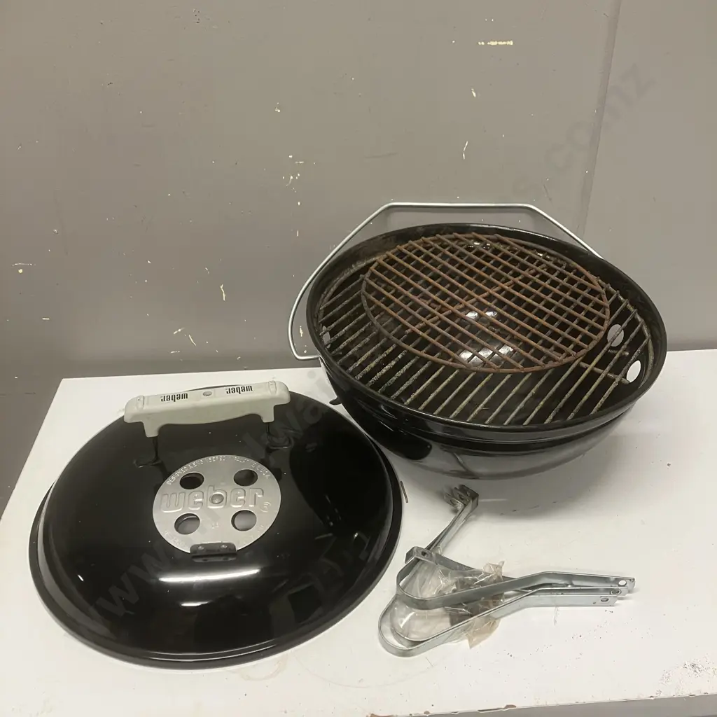 Weber Smokey Joe Premium Charcoal Grill 14", Black Image 1++