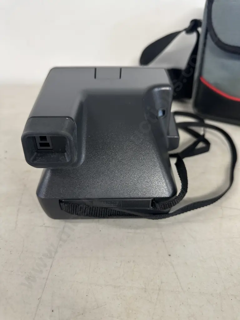 Vintage Polaroid Auto Focus Camera & Point Professional Case Image 1++