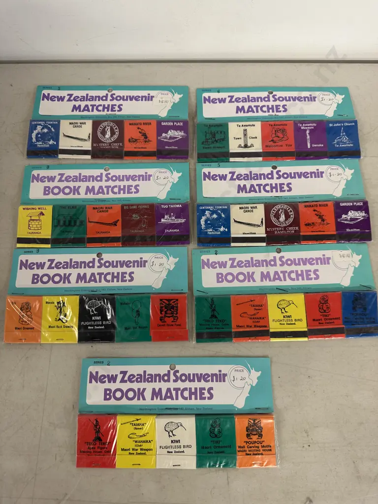 New Zealand Souvenir Book Matches  Image 1++