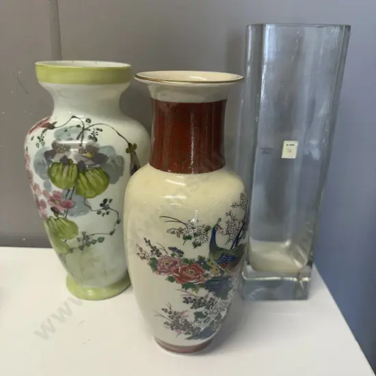 Selection Of Vases Including La Vida Glass Vase Etc