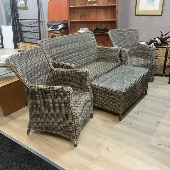 Poly Rattan Wicker 4 Piece Outdoor Set With Glass Topped Occasional Table